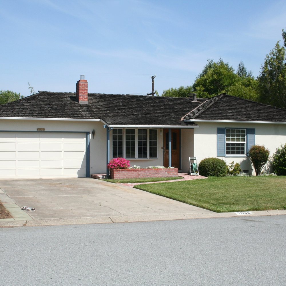 The Apple garage